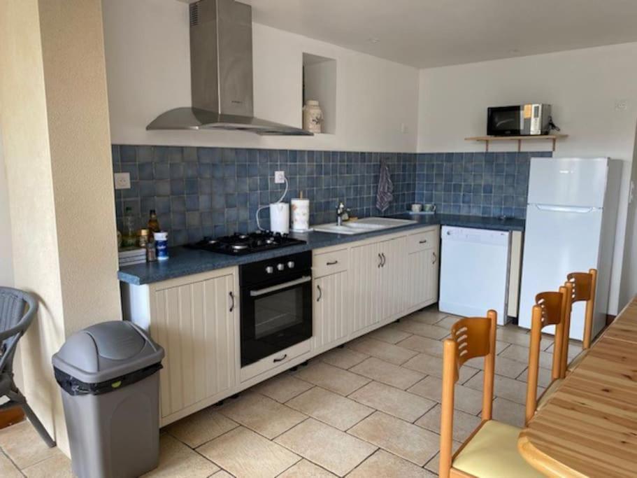Maison De Ville Tres Calme Се Екстер'єр фото
